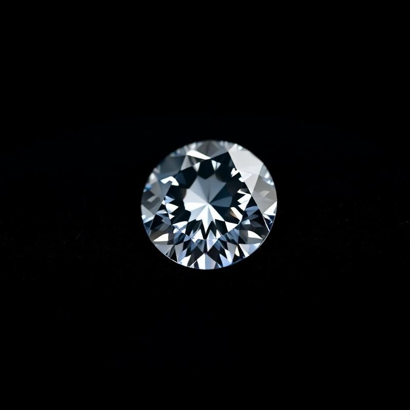 Round brilliant diamond on black velvet